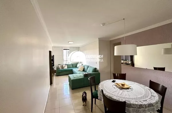 Elizeu Df Imobiliária vende excelente apartamento no Edificio Mediterranée 