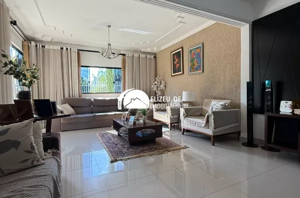 Elizeu Df Imobiliária vende excelente casa térrea em Arniqueira  