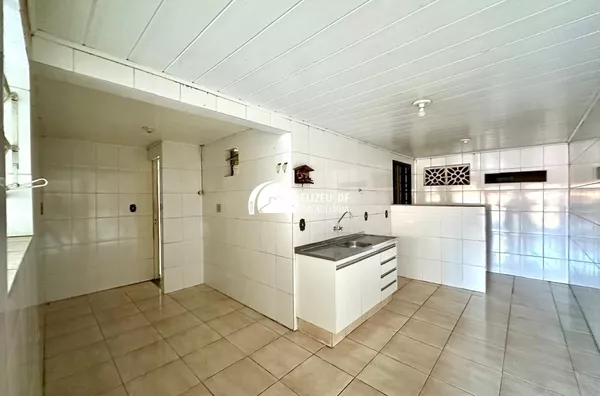 Elizeu DF Imobiliária vende casa na QI 7 do Guará I 