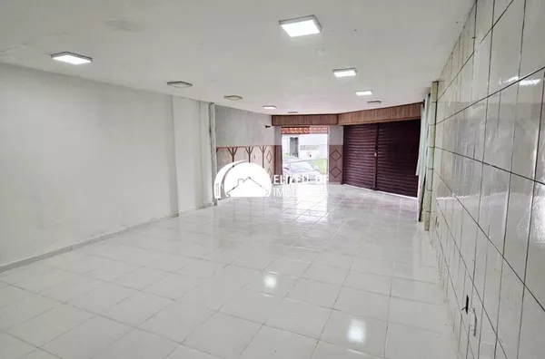 Elizeu DF Imobiliária vende Loja comercial na Rua 24, Guará II