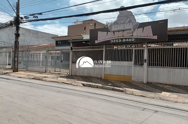 Elizeu DF Imobiliária vende casa com 3 quartos sendo 1 suíte, Taguatinga Sul