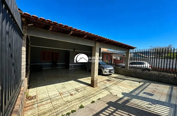 Elizeu Imóveis vende casa na QE 24 do Guará II
