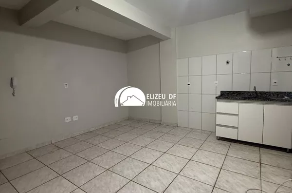 Excelente apartamento na Qe 40 com 80 m² próximo a Agua Vida