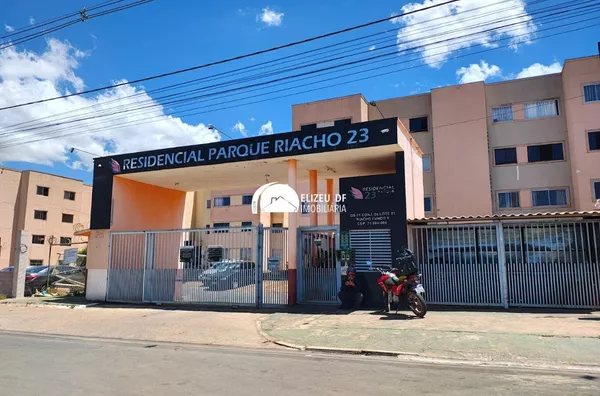 Elizeu DF Imobiliária aluga apartamento MOBILIADO de 3 quartos, Riacho Fundo II