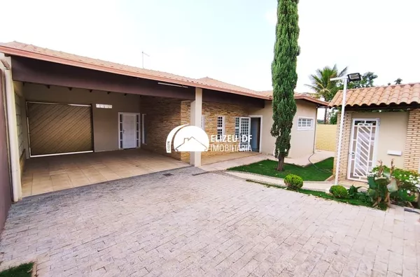 Linda casa para alugar no Setor Habitacional Vicente Pires, Brasília