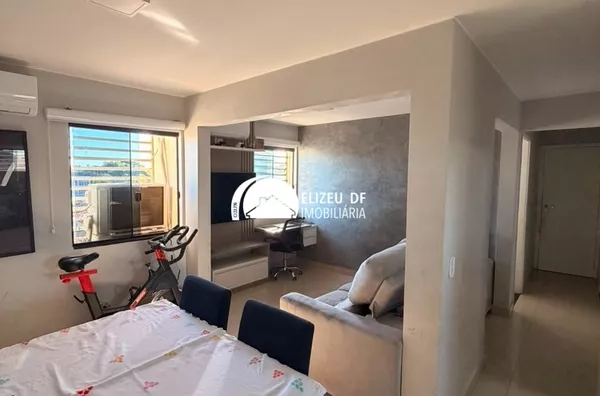 Apartamento 3 quartos reformado para venda,  Guará I, Brasília Ao lado do metrô.