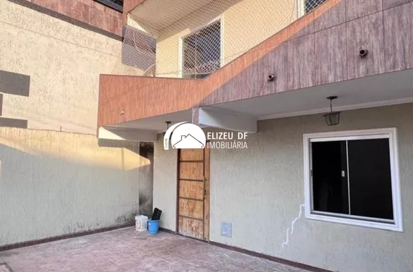 Excelente sobrado para venda no Setor Habitacional Arniqueira (águas Claras), Brasília