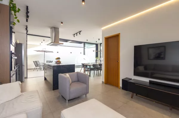 Excelente casa alto padrão na Qe 50 Guara 2 