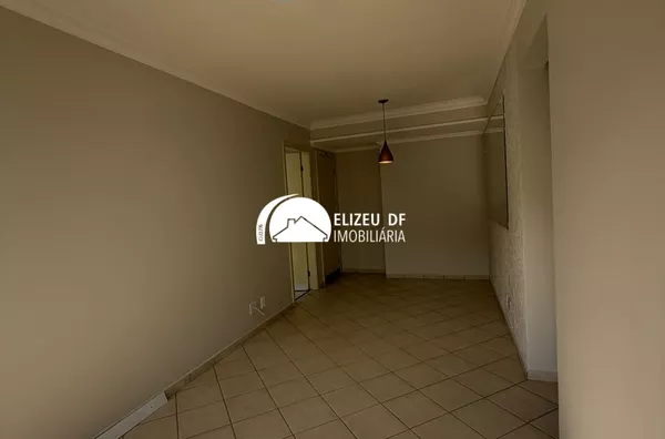Elizeu Imóveis aluga apartamento com 2 quartos sendo 1 suíte no Edifício Monalisa do Guará II