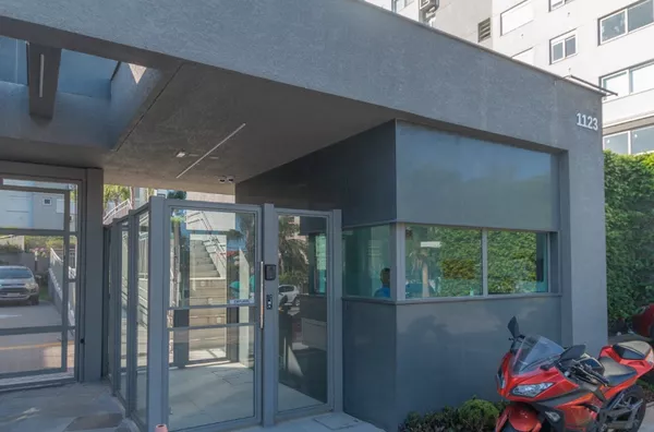 Apartamento para venda e aluguel - Bairro Glória