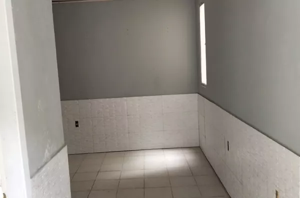 Casas para aluguel - Guarujá, Porto Alegre