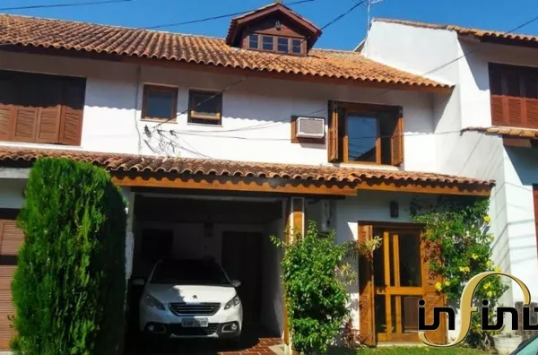 Casa Residencial em Condomínio Fechado - COD 638