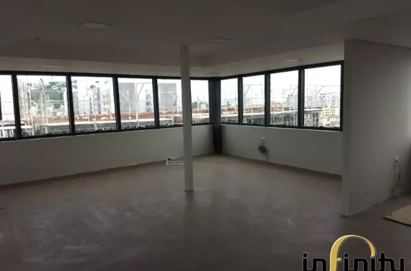 Duplex Comercial no Bairro Menino Deus - COD 694