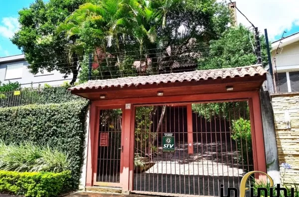 Casa Residencial no Bairro Chacara das Pedras - COD 710