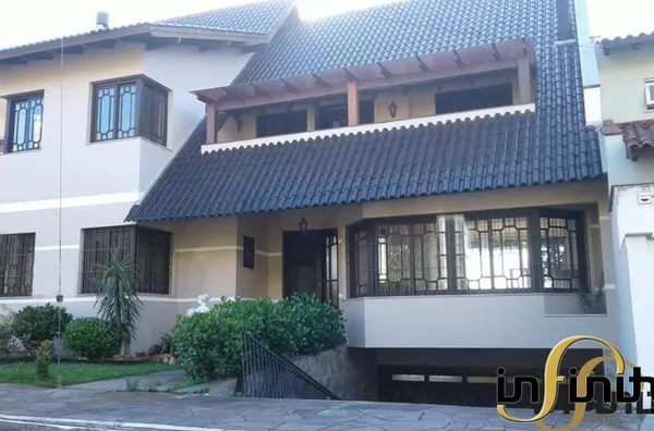 Excelente Casa em Condomínio Fechado - CÓD 450