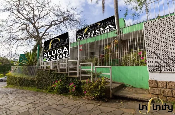 Casa Comercial no Bairro Higienópolis - COD 676