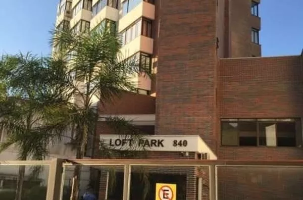 Loft no Bairro Moinhos de Vento - CÓD 242