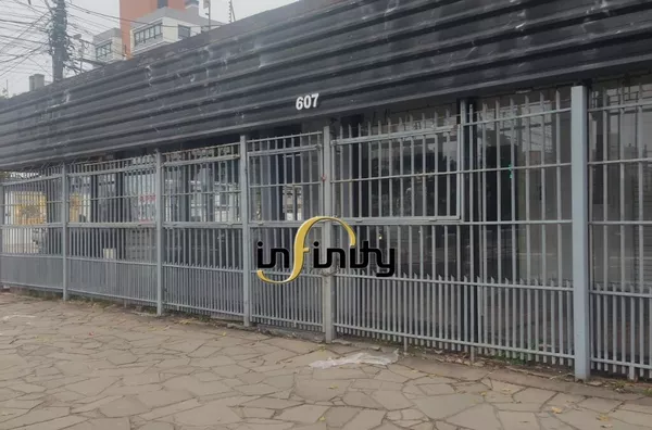 Loja de Esquina na Av. Ipiranga