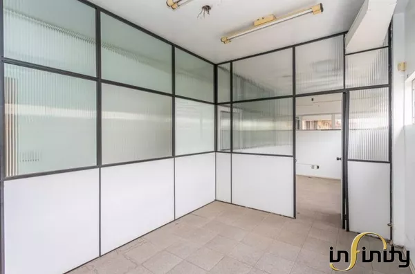 Pavilhão (depósito) para aluguel no bairro Farrapos