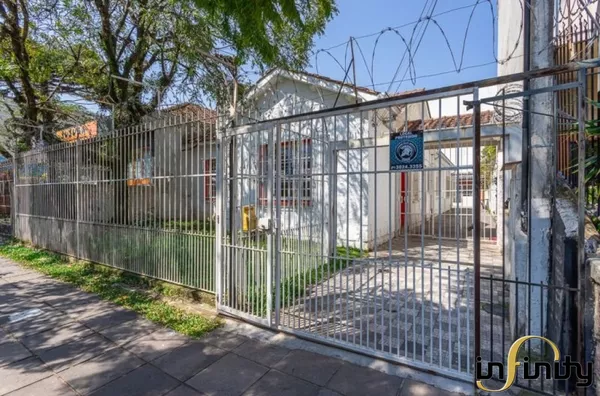 Casa comercial no bairro menino deus porto alegre