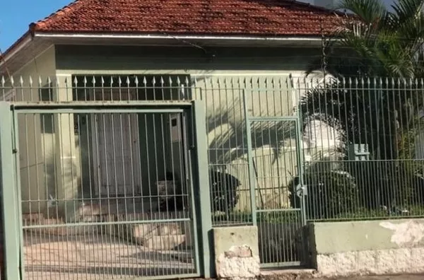 Casa Comercial na Rua Roque Velazquez 