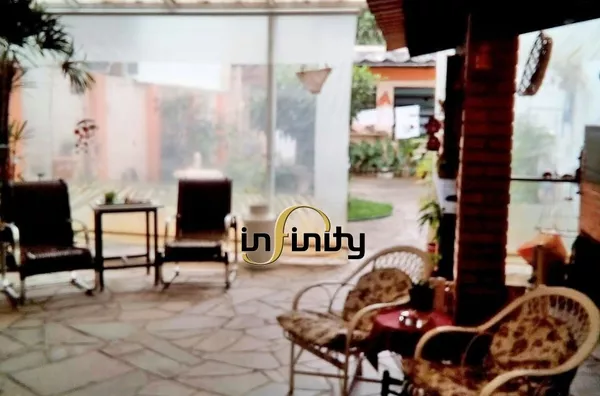 Casa para venda - Praca da Encol - B. Petropolis - Porto Alegre