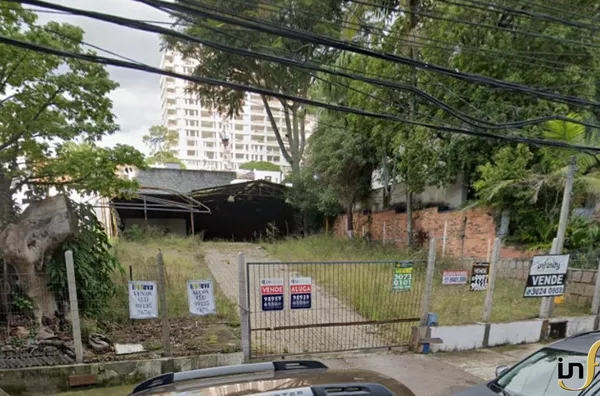 Terreno para venda no Petrópolis