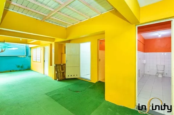 ANDARAI 266 - Casa Comercial