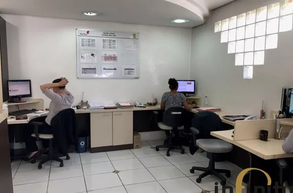 Loja no Bairro São João - CÓD 484