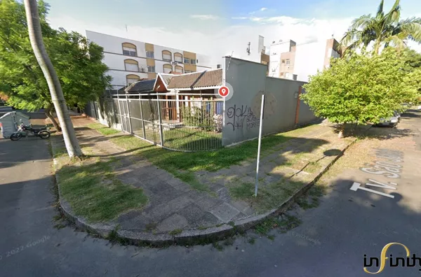 Casa comercial no Bairro Higienópolis