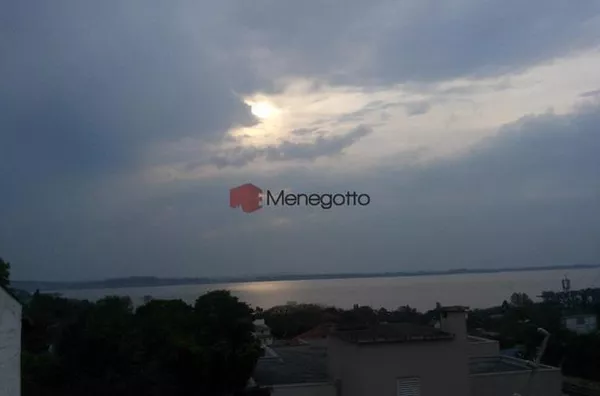 Casa Residêncial no Bairro Tristeza - CÓD 455