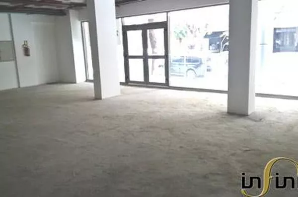 Loja no Moinhos Chroma - CÓD 540