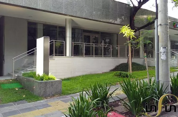 Loja no Moinhos Chroma - CÓD 540