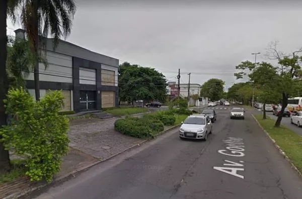 Casa Comercial na Av. Goethe - CÓD 600