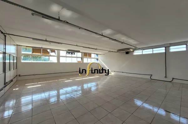 Prédio comercial para ,  Navegantes, Porto Alegre