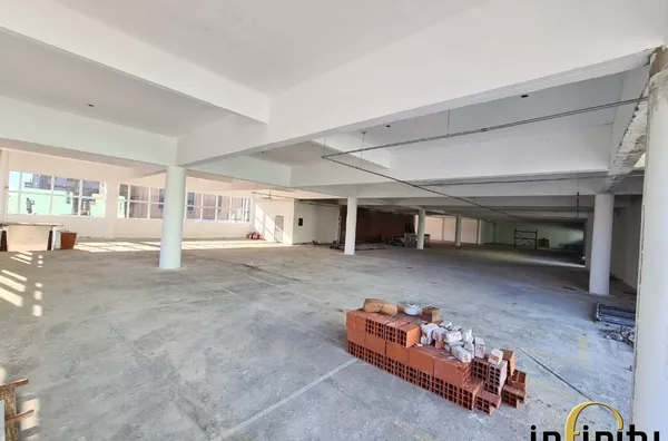 Novo Prédio na Rua Ramiro Barcelos