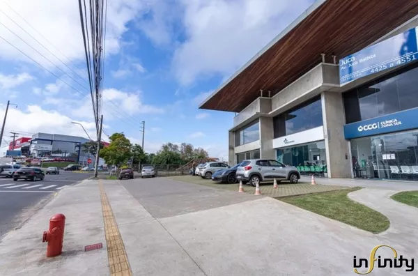 Loja para aluguel na Av. Juca Batista