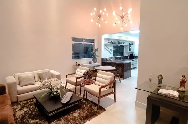 Casa de 04 quartos com acabamento em alto padrão