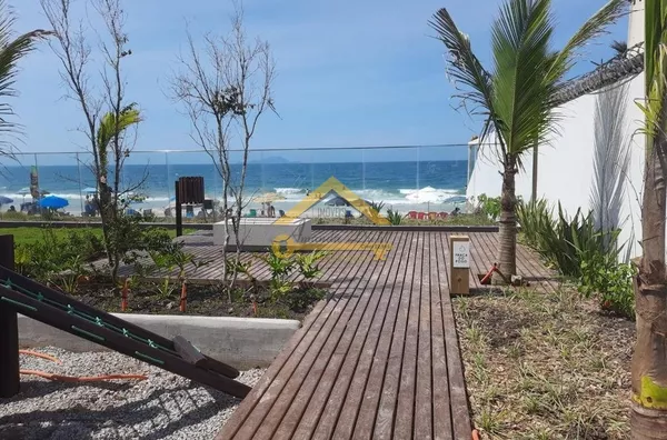 Cobertura Frente Mar a Venda na Praia dos Ingleses