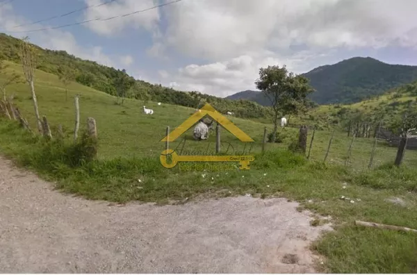  Área na Praia dos Ingleses a Venda 