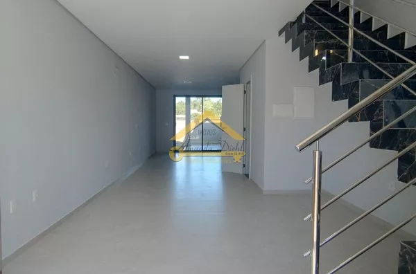 Sobrado Aluguel Anual, Rio Vermelho, Florianópolis