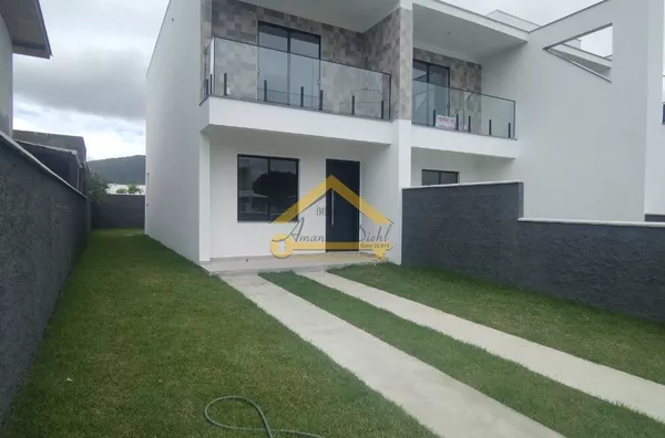 Sobrados a Venda no Jardim Rio Vermelho