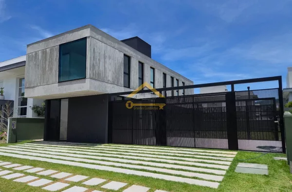Casa 4 dormitórios a Venda em Condominio, Rio Vermelho em Florianopolis
