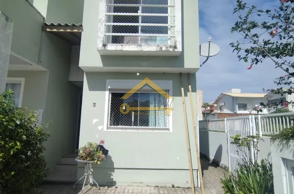 Sobrado com 2 suites, a Venda em  Ingleses, Florianópolis