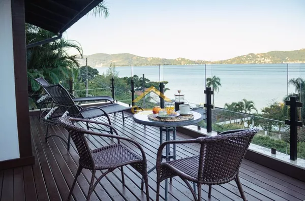 Casa a Venda na Lagoa Da Conceição, Florianópolis