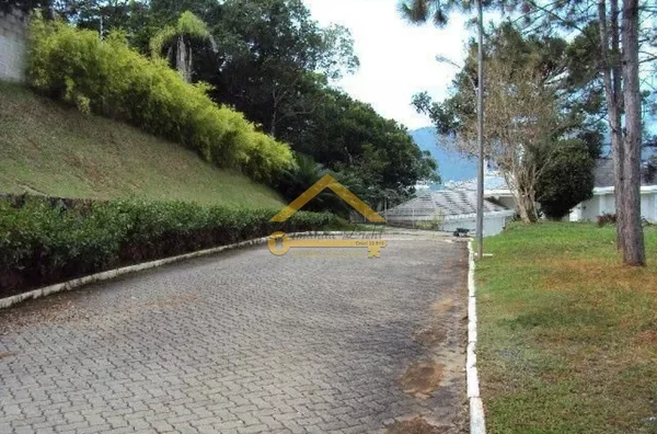 Terreno a Venda em Condomínio no Cacupé