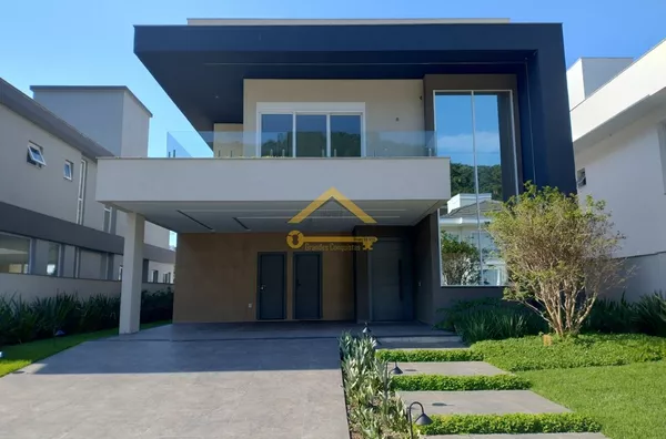 Casa a Venda em Condomínio Jardim Ingleses na Praia dos Ingleses