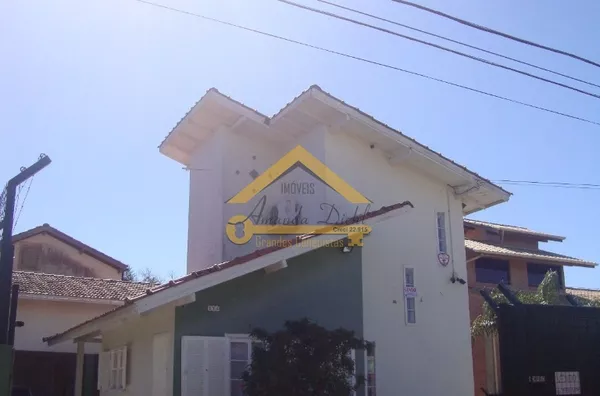  Casa a Venda no Santinho 