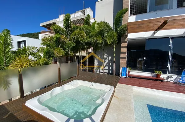 Casa em Condomínio A Venda em Santo Antônio de Lisboa