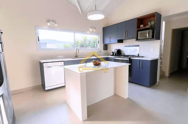 Casa em condomínio Green Hills, Cachoeira Do Bom Jesus, Florianópolis